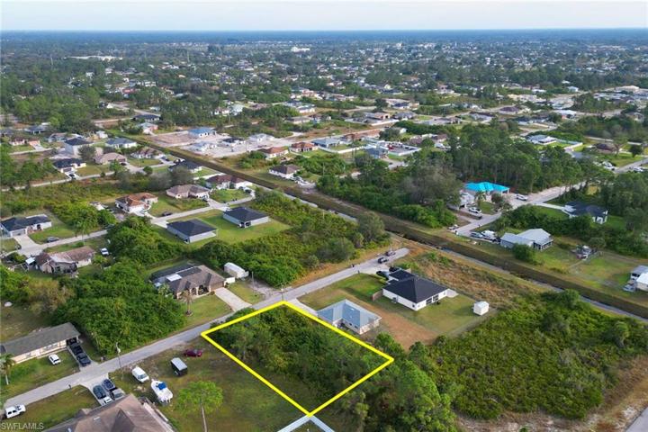 2807 12th ST SW, LEHIGH ACRES FL 33976