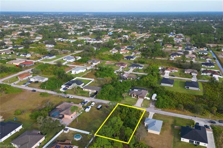 2807 12th ST SW, LEHIGH ACRES FL 33976