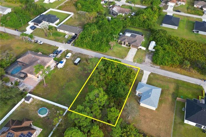 2807 12th ST SW, LEHIGH ACRES FL 33976