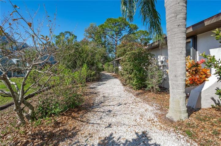 7611  Tania  LN, North Fort Myers, FL 33917