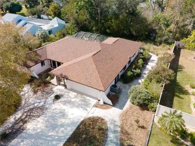 7611  Tania  LN, North Fort Myers, FL 33917