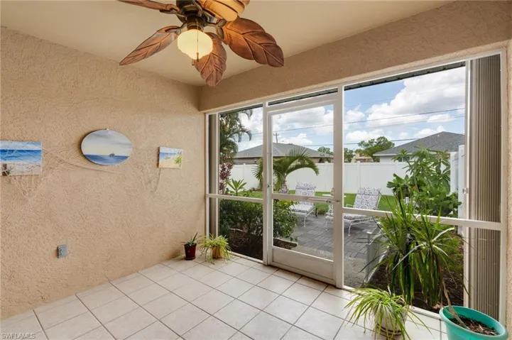 4528 SW 7th  PL, Cape Coral, FL 33914