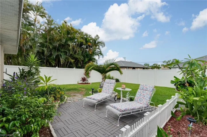 4528 SW 7th  PL, Cape Coral, FL 33914