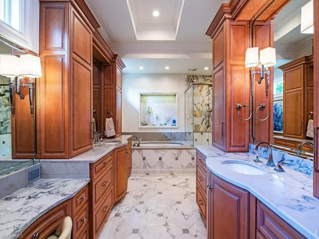 3100 Rum Row, Naples, Florida 34102