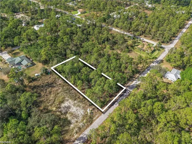 2017  Grant  AVE, Alva, FL 33920
