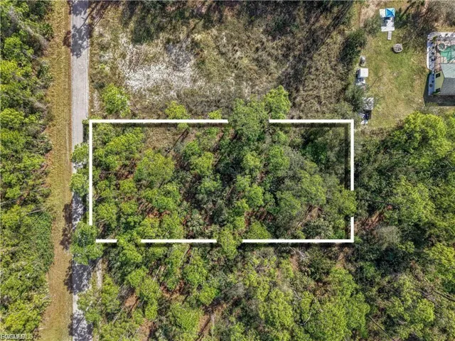 2017  Grant  AVE, Alva, FL 33920