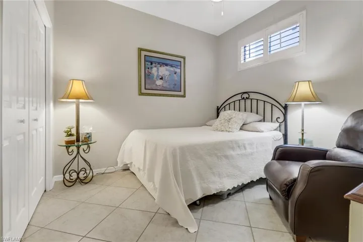 Guest bedroom 2