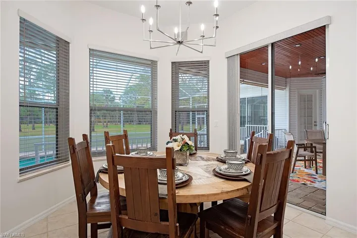 775  3rd NW ST, Naples, FL 34120