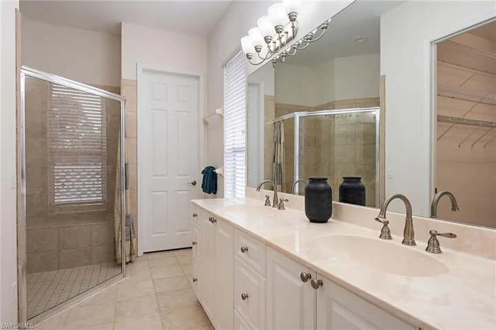 775  3rd NW ST, Naples, FL 34120