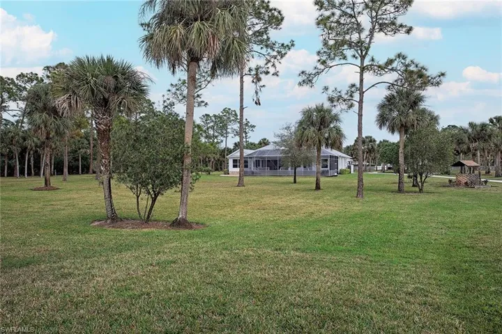 775  3rd NW ST, Naples, FL 34120