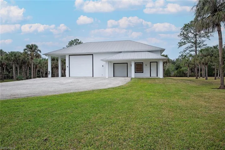 775  3rd NW ST, Naples, FL 34120