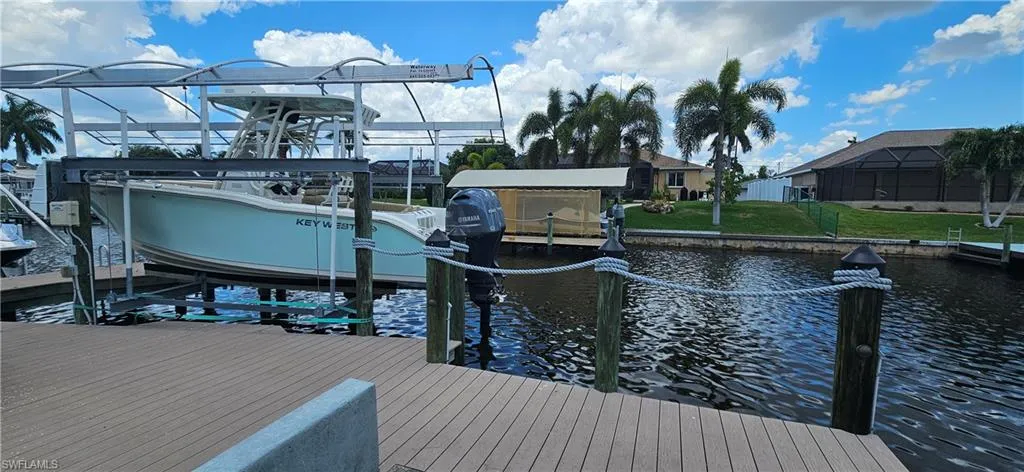 1203 Se 23rd Ter, Cape Coral, Florida 33990