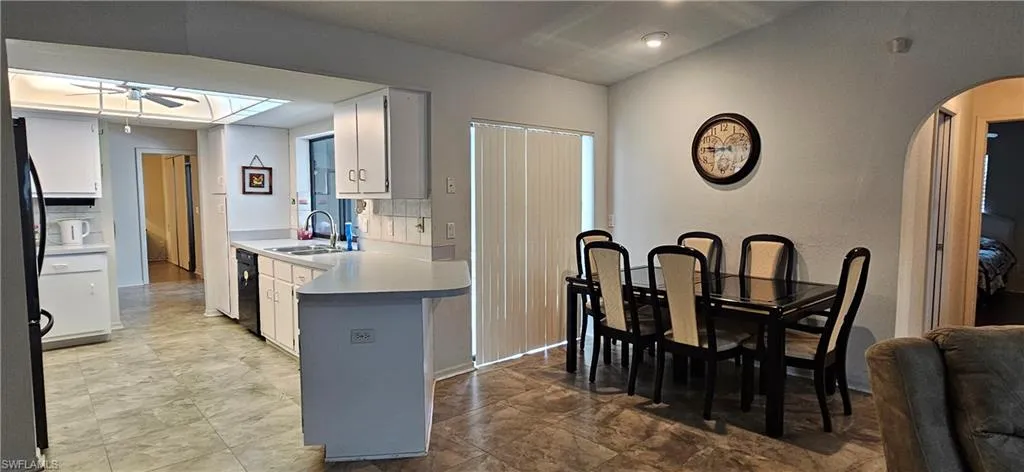 1203 Se 23rd Ter, Cape Coral, Florida 33990