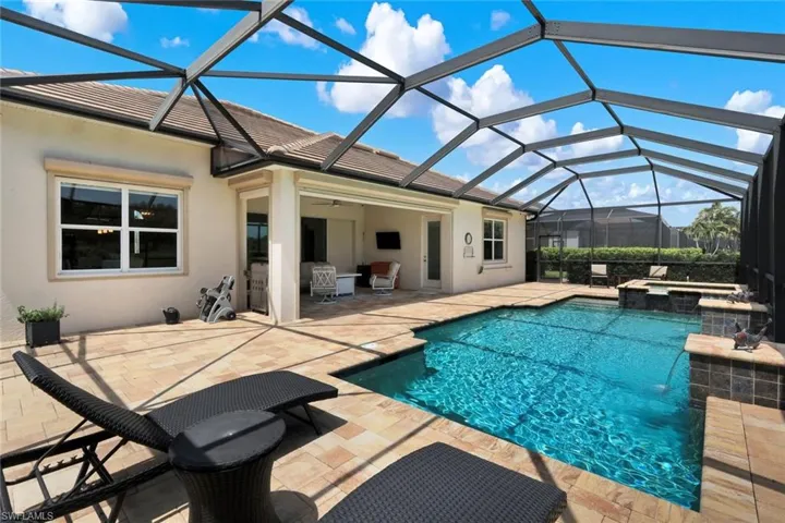 9259 Fieldstone Ln, Naples, Florida 34120