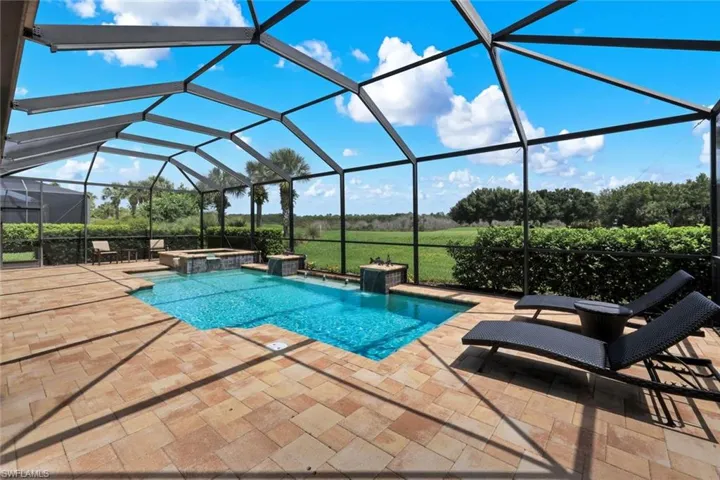 9259 Fieldstone Ln, Naples, Florida 34120