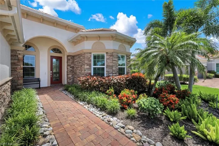 9259 Fieldstone Ln, Naples, Florida 34120
