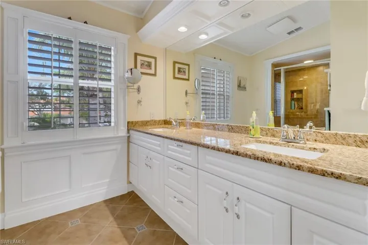 7466 Jacaranda Park Rd # U203, Naples Fl 34109
