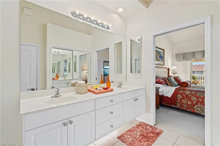 ENSUITE BATH
