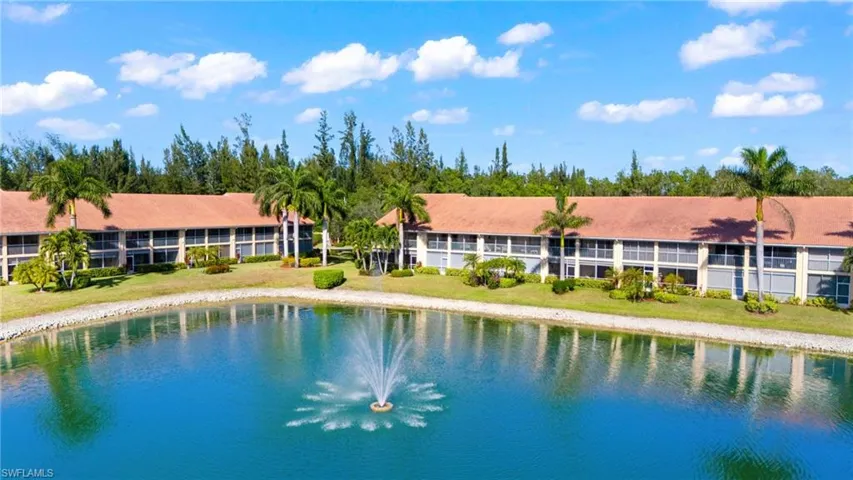 STUNNING WATER VIEWS