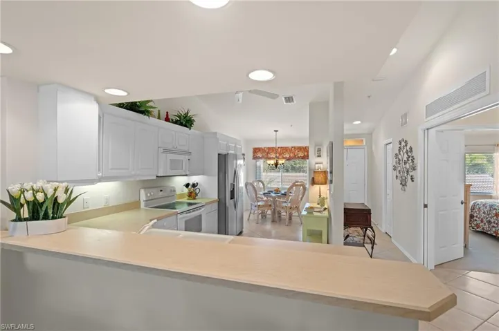 WHITE COASTAL CABINETRY - RECESSED LIGHTING