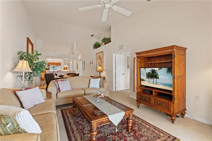2415  Bayou  LN, Naples, FL 34112