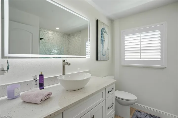 5257 Stratford Ct, Cape Coral, Florida 33904