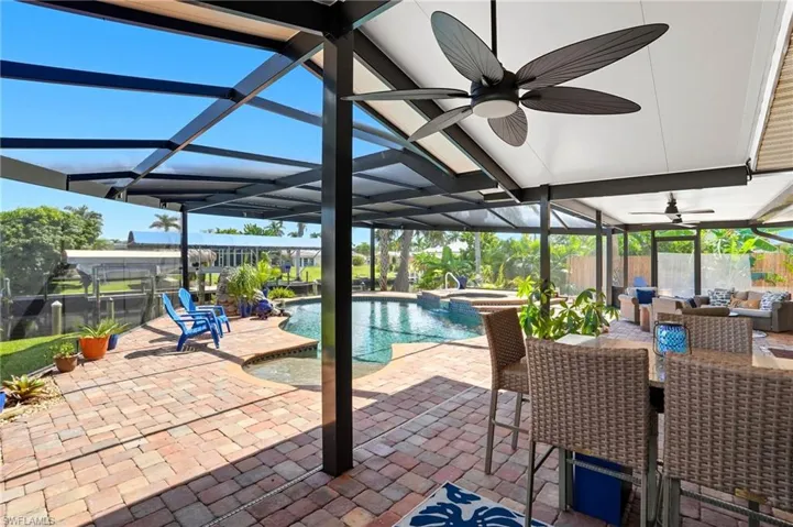 5257 Stratford Ct, Cape Coral, Florida 33904
