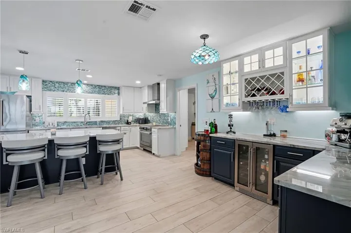 5257 Stratford Ct, Cape Coral, Florida 33904