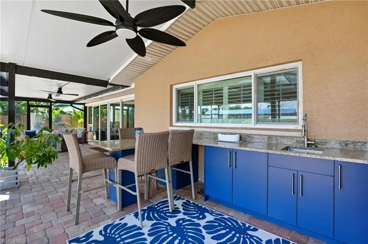 5257 Stratford Ct, Cape Coral, Florida 33904