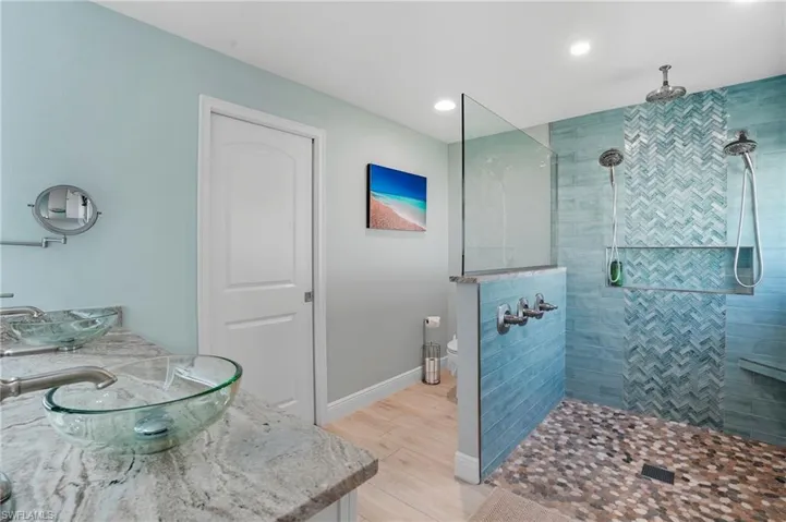 5257 Stratford Ct, Cape Coral, Florida 33904