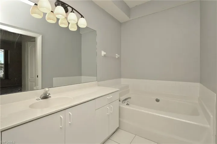 330  Stella Maris S DR, Naples, FL 34114