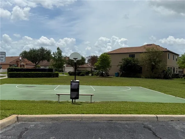 5036 Heartland St, Orlando, Florida 32829