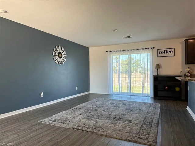 2707  Van Buren  PKWY, Cape Coral, FL 33993