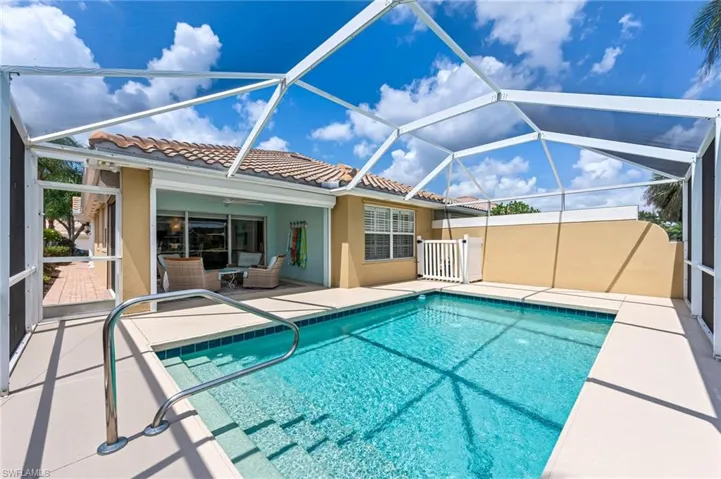3054  Futuna  LN, Naples, FL 34119