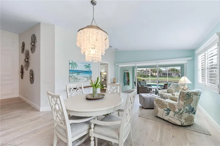 3054  Futuna  LN, Naples, FL 34119