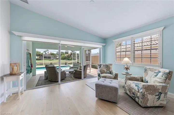 3054  Futuna  LN, Naples, FL 34119