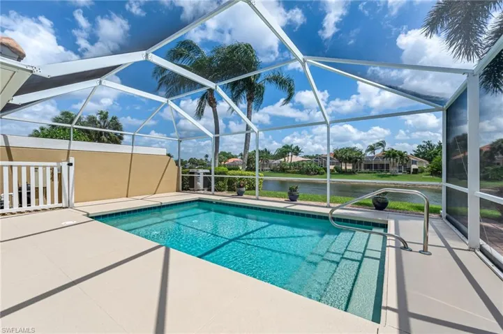3054  Futuna  LN, Naples, FL 34119