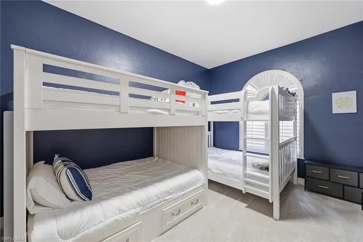 7673 Mulberry Ln, Naples, Florida 34114