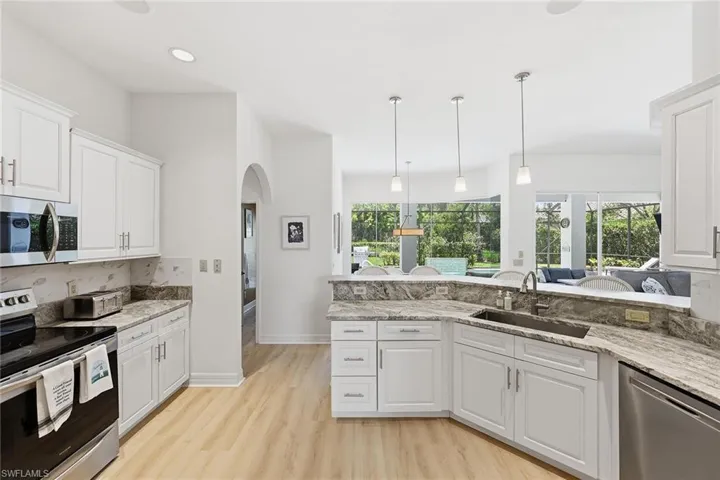 7673 Mulberry Ln, Naples, Florida 34114