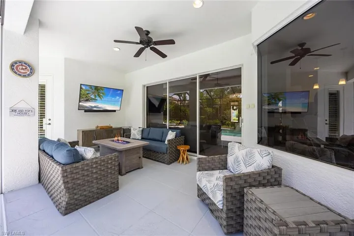 7673 Mulberry Ln, Naples, Florida 34114