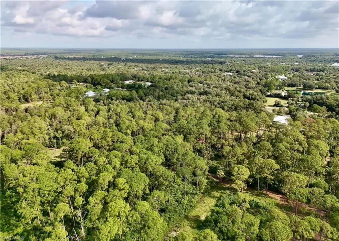 260 35th Ave Nw, Naples, Florida 34120