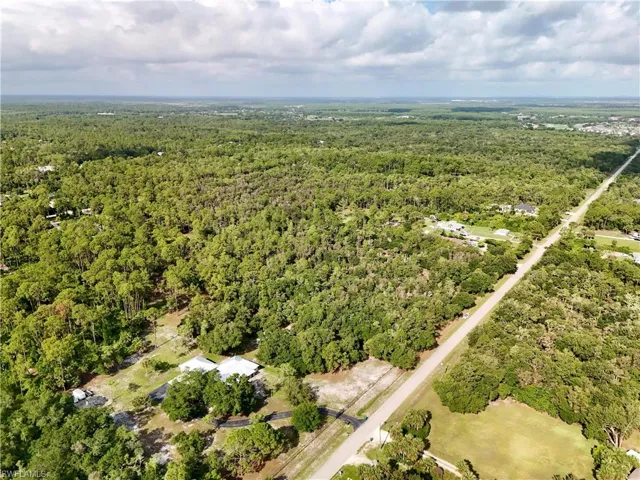 260 35th Ave Nw, Naples, Florida 34120
