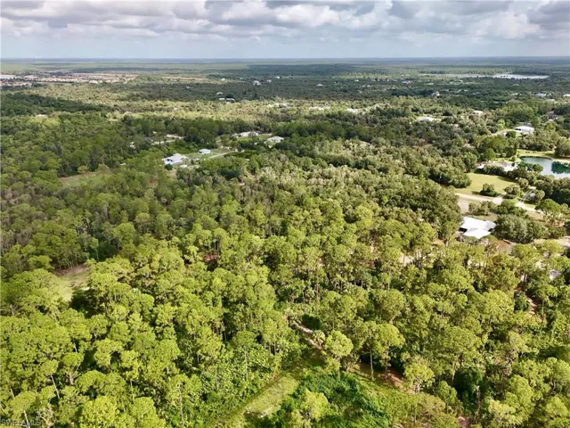260 35th Ave Nw, Naples, Florida 34120