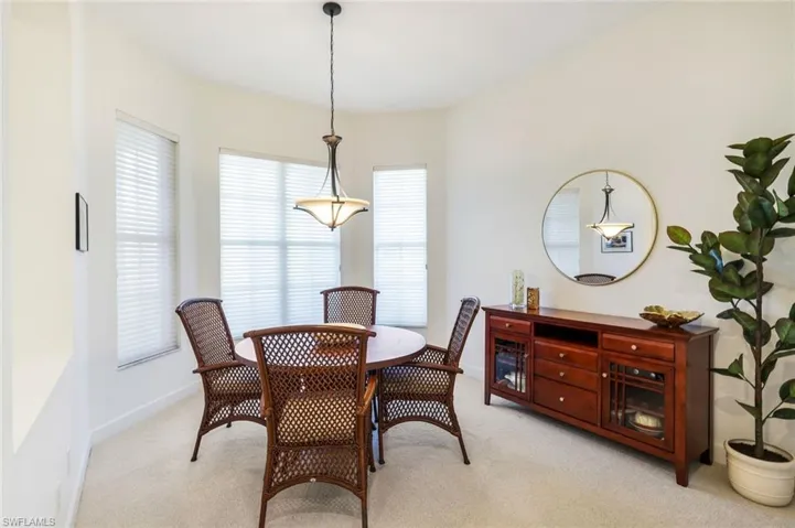 6078  Highwood Park  CT, Naples, FL 34110
