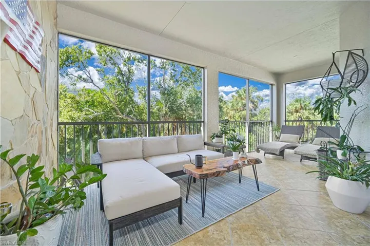 18900 Bay Woods Lake Dr 203, Fort Myers, Florida 33908