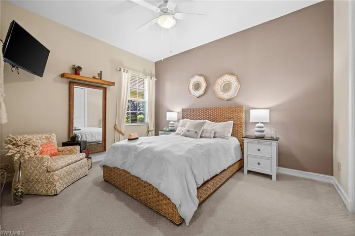 4830 Europa Dr, Naples, Florida 34105