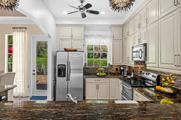 4830 Europa Dr, Naples, Florida 34105