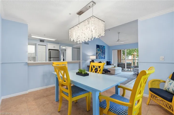 1270 Wildwood Lakes Blvd 208, Naples, Florida 34104