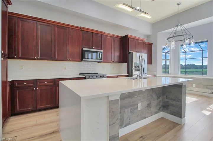 1696 Sarazen Pl, Naples, Florida 34120