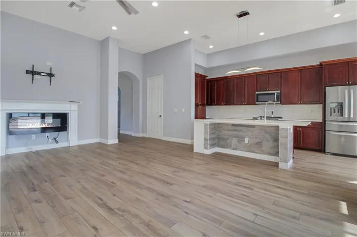 1696 Sarazen Pl, Naples, Florida 34120